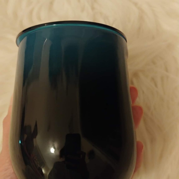 🍏FIRM! NWT DISNEY PARKS X CORKCICLE EVIL QUEEN JUST ONE BITE TUMBLER - Picture 6 of 7